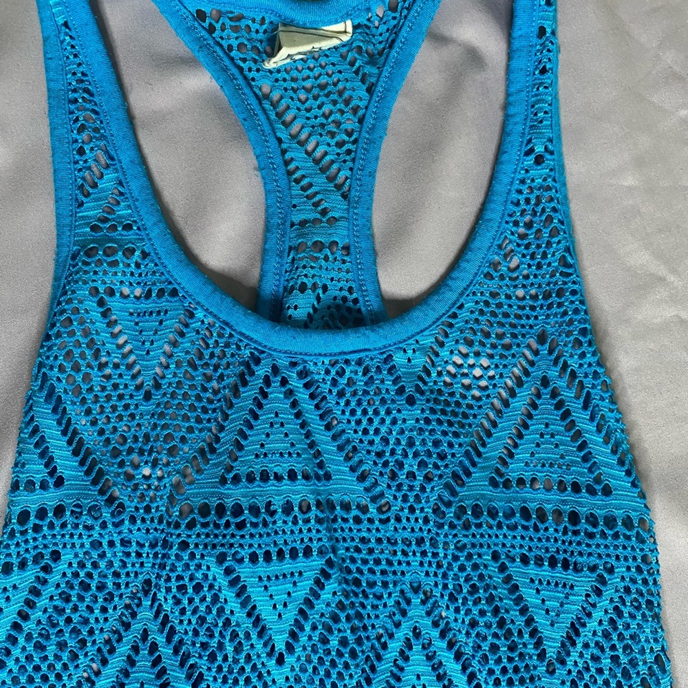 Mesh long coverup shirt. SIZE XS